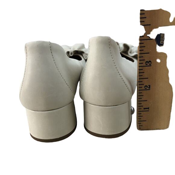 Ugg Fifi Pumps Heels Sz 8 Ruffle Ivory Coquette Preppy Light Academia Girly Twee - Picture 8 of 10